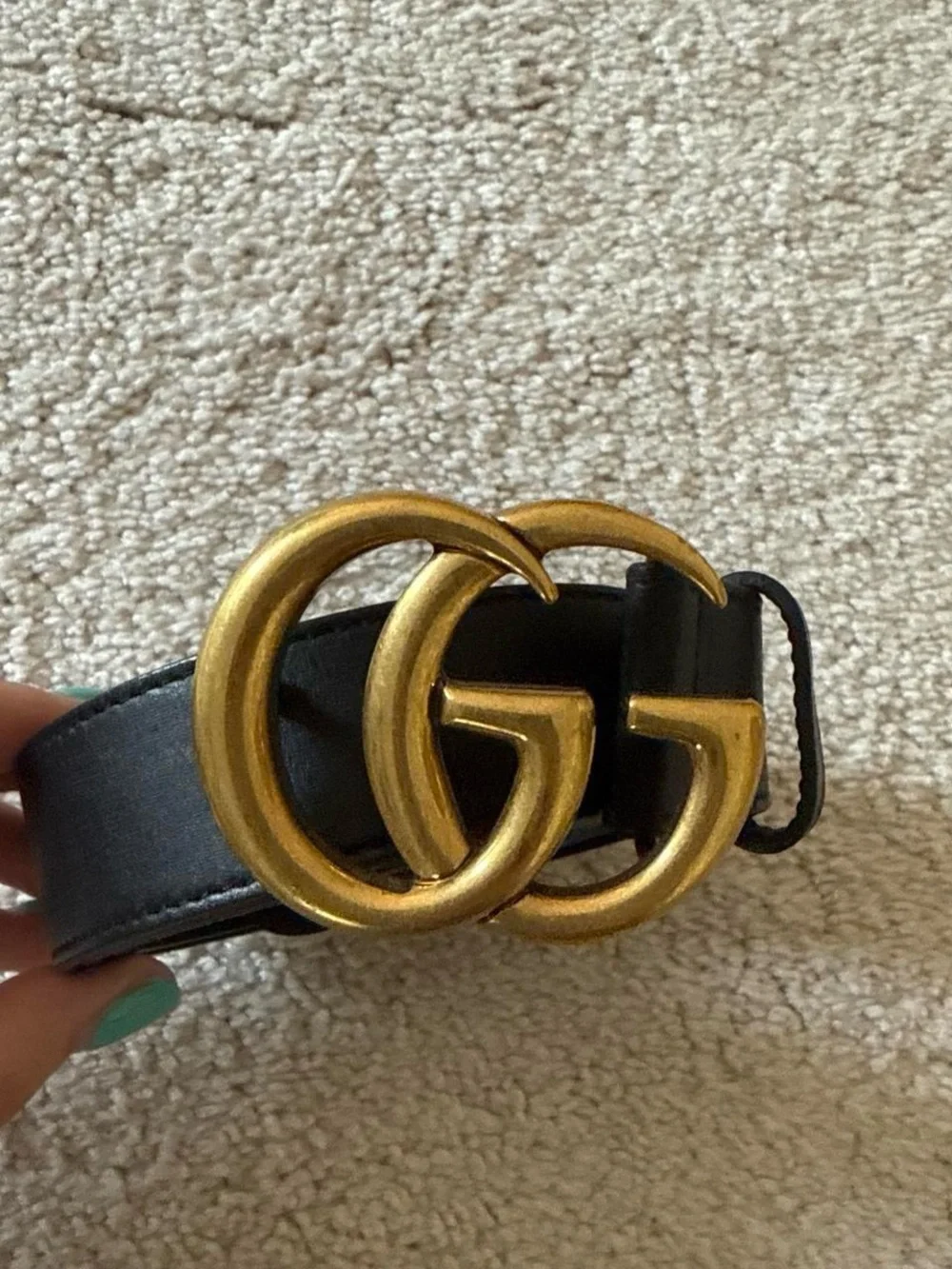 Gucci Black Leather Belt with Aged Gold Double-G Buckle